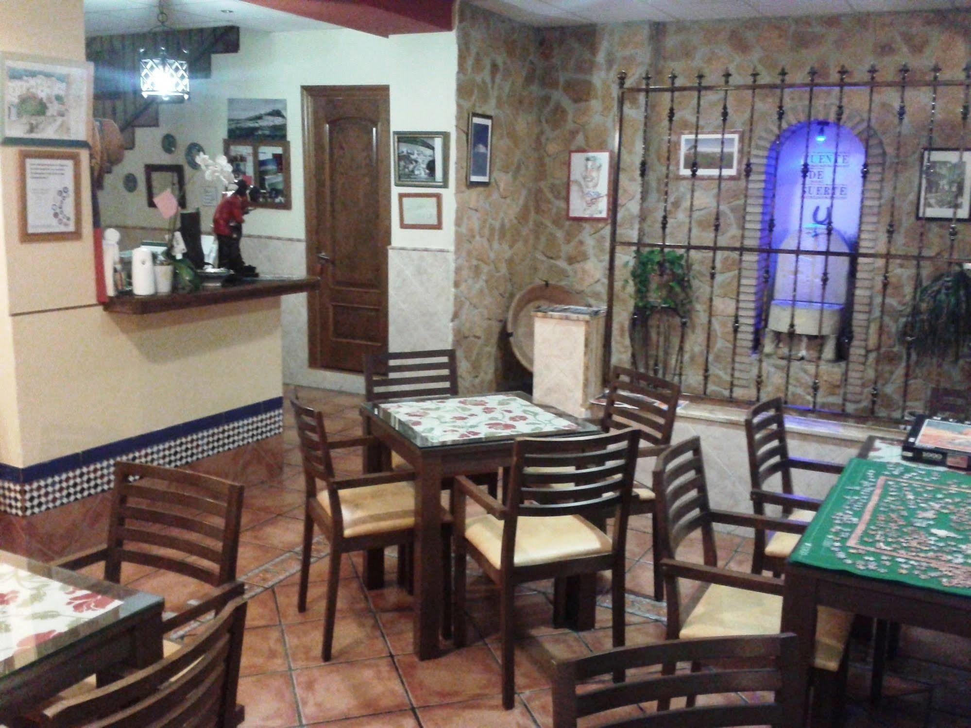 Hostal Palomares Salobreña Εξωτερικό φωτογραφία